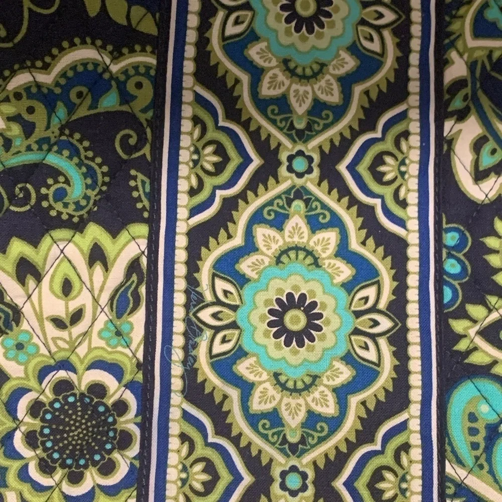 Vera Bradley Quilted Rhythm & Blues Laptop iPad Tablet Sleeve Case Good Preowned
